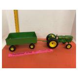 ERTL John Deere Tractor 2440 & Farm Wagon