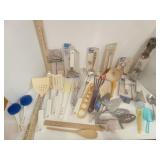 All The Kitchen Utensils