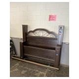 Standard Furniture Sorrento Head/Footboard Queen