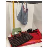 Clinique Cosmetic Bag Set & 3 Carry Totes