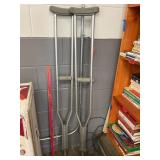 Crutches Adjustable