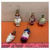 Vtg Hand Painted Holiday Light Bulbs