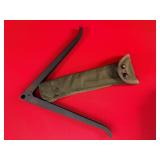 Vietnam Era US Military Colt Firearms 62122 Bipod
