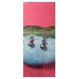 925 vintage earring w/ lavender stone