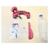 WOODPECKERS Knuckle Clamp Tool & Mini Scraper