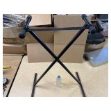 32ï¿½ METAL FOLDING KEYBOARD STAND - nice