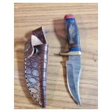 Utility knife with Damascus Steel Blade & Horn