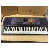 CASIO CTK-555L KEYBOARD w/Key Light System