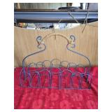 Metal flour pot carrier