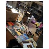 17pc GUITAR & MUSICIAN STANDS & Accessories