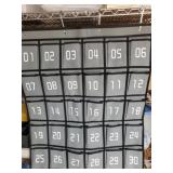 Hanging numbered organizer New