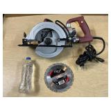 7 1/4ï¿½ CHICAGO ELECTRIC Worm Gear Drive Saw