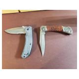 2 3' locking blade pocket knives