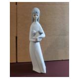 Perceval fine Spanish Porcelain figurine of woman
