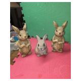 3 resin rabbits very  adorable