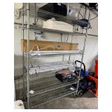 Large rolling wire rack