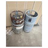 Lot of two forklift propane tanks