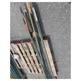Stack of 11 8ï¿½ T-Posts
