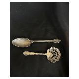 Lot of 2 sterling silver 925 spoons nut, table 52g