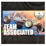 Team Associated RC10 40th year addition