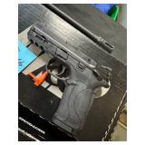 Smith & Wesson M&P Shield .380 Auto