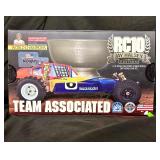 Team Associated RC10 Classic Jay Halsey Edition 1