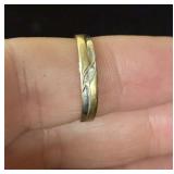 10k gold ring sz 7.5 1.5g small diamond accents