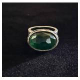 Sterling silver 925 ring  green stone 12g sz 5.5