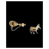 Lot of two Music brooches Mandolin piano