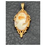 14 K gold cameo pendant