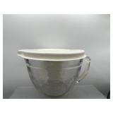 Pampered Chef measuring bowl