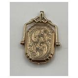 14K gold photo locket pendant