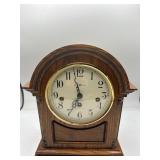 Vintage Howard Miller Mantle clock