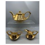 Vintage Pearl co Tea pot set