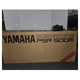 Yamaha Portatone PSR-500M keyboard