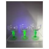 Uranium green base glasses