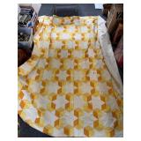 Chinese puzzle pattern quilt