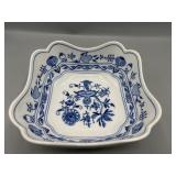 Vintage Blue Onion bowl