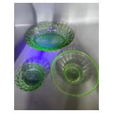 Green depression uranium bowls