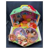 Liddle Kiddles Klub & dolls