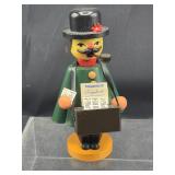 Erzgebirge Smoker incense burner newspaper vendor