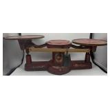 Antique 1882 Howe scale