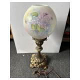 Vintage gone with the wind style lamp