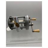 Vintage ocean city fishing reel 1950 W