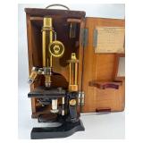 Antique E. Leitz Wetzlar microscope