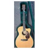 Martin & Co 000C-16RGTE electric acoustic guitar