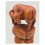 Signed and carved 2' ox netsuke