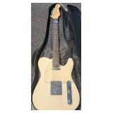 Donner standard series electric guitar and case