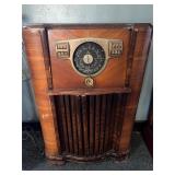 Vintage Zenith floor radio