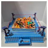 Toy Wrestle Mania Rung and Figurines